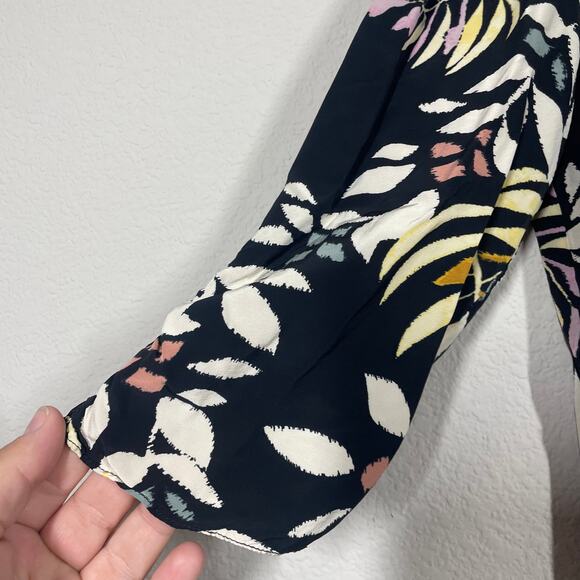 Ba&sh 1/Small Leaf Print Puff Sleeves Top Blouse Black Tan Pullover V Neck - Picture 4 of 9